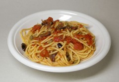 spaghetti-alla-puttanesca.jpg